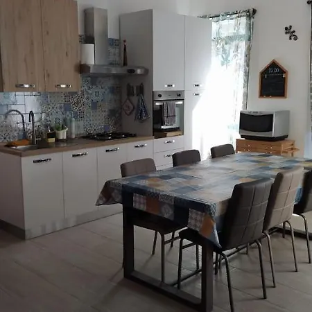 Prázdninový dům La Casa Sotto Il Fortino SantʼAntìoco